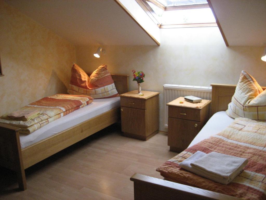 Gastehaus Zieserl Deutsch Kaltenbrunn Pokoj fotografie